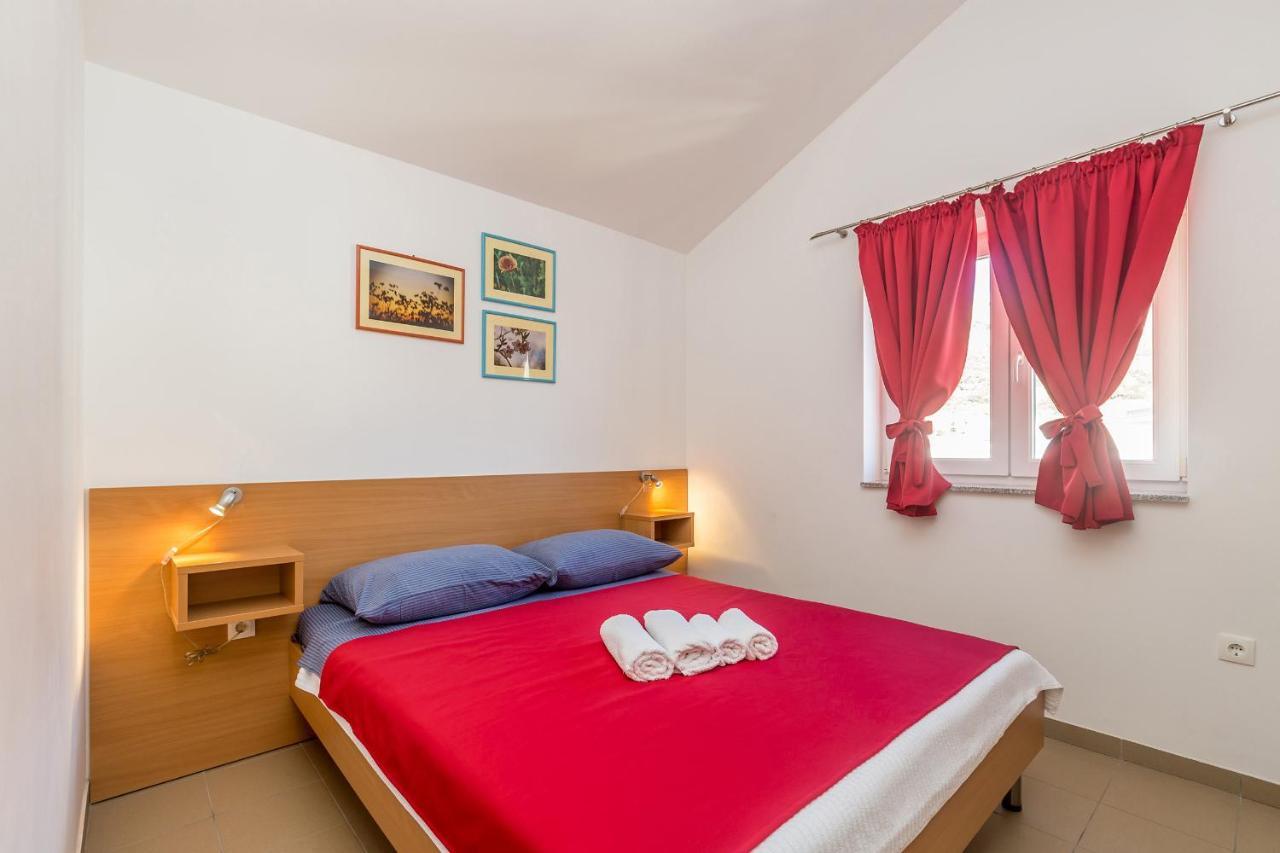 Apartments Mirica 2 Baška Екстериор снимка